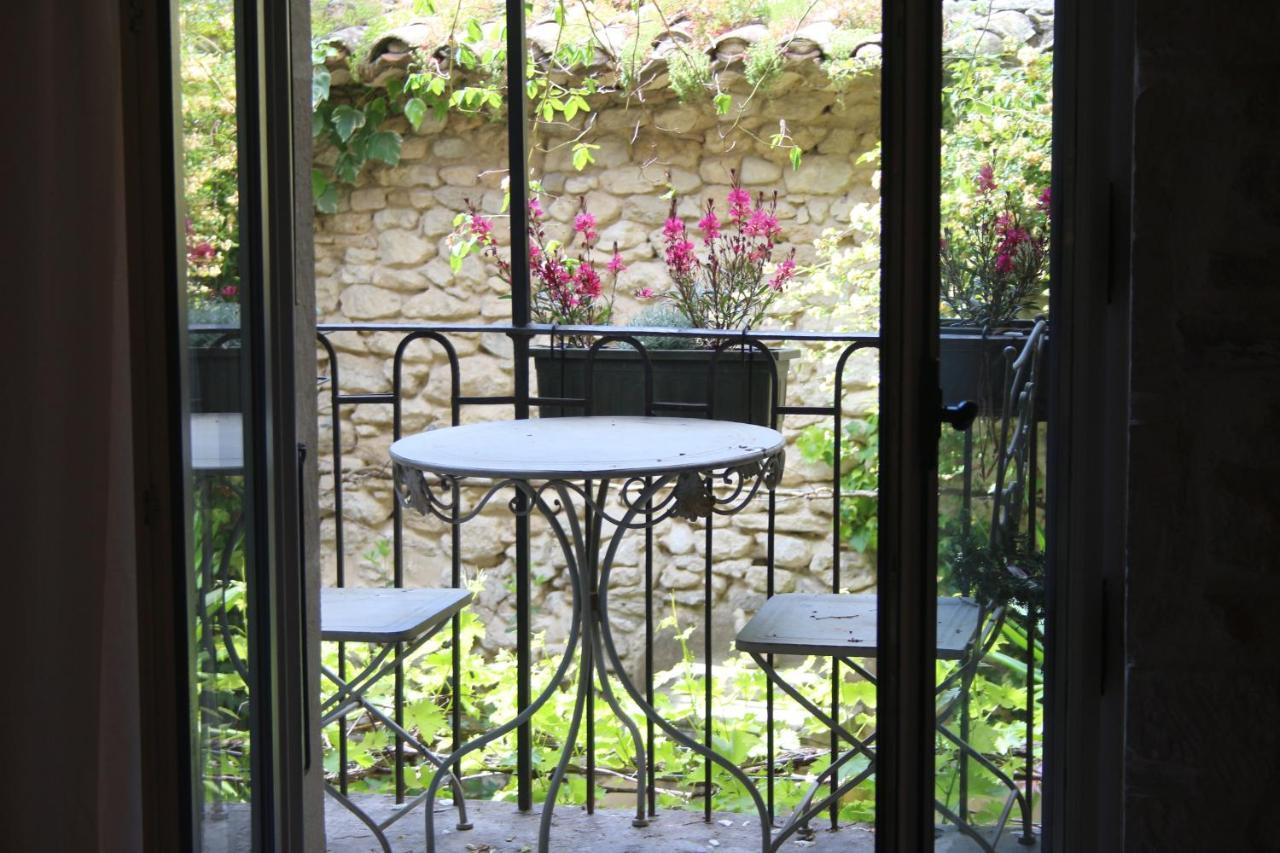 Hotel Le Patio Grignan Exterior foto